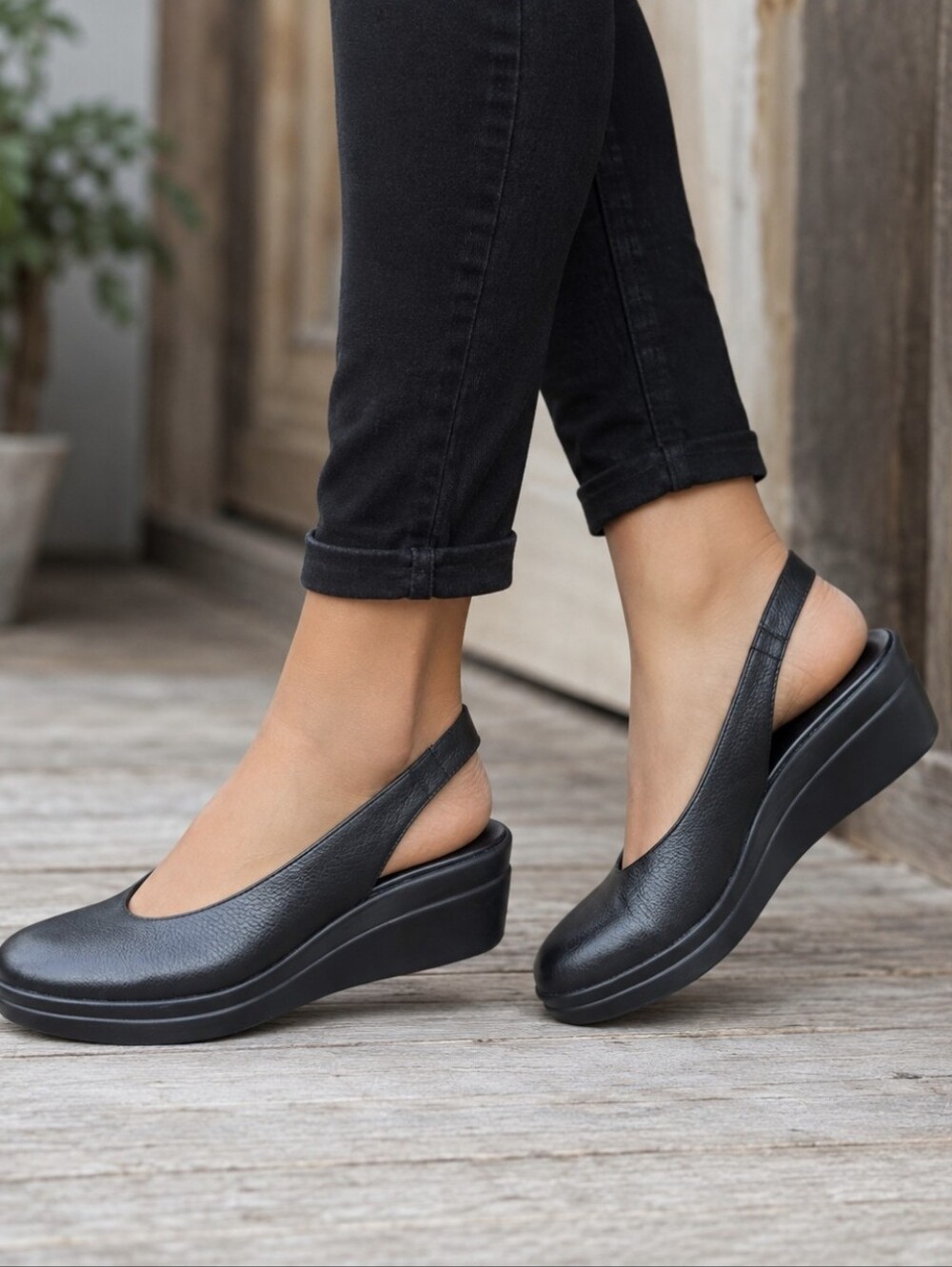 Natutalizer Sutton Y2K Corporate Chic Leather Slingback Comfort Wedge 7M